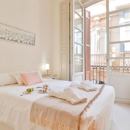 Flat 2 Bedrooms In The City Center Malaga Exterior photo